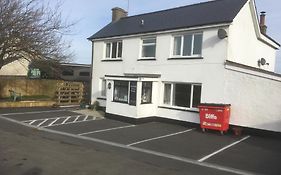 Sandyhill Guest House